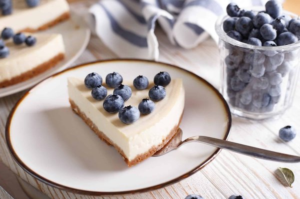 Comment réussir un cheesecake sans cuisson avec une texture ferme et onctueuse ?